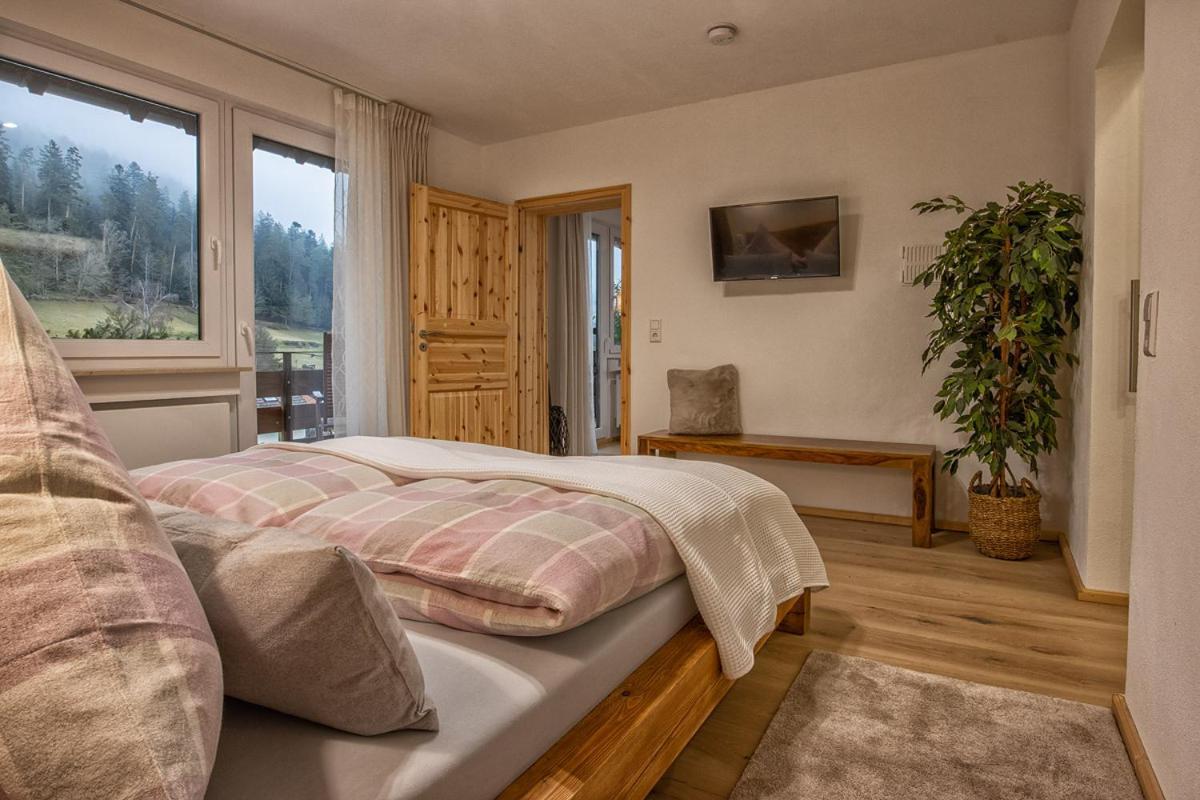 Ferienhaus Enzquelle Enzklösterle Exterior foto
